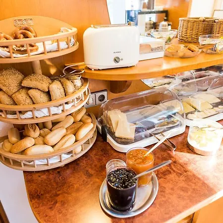 Ξενοδοχείο Am Friedensplatz 3*