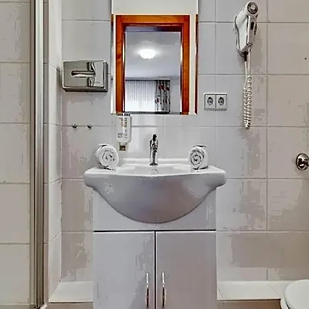 Am Friedensplatz 호텔 슈투트가르트