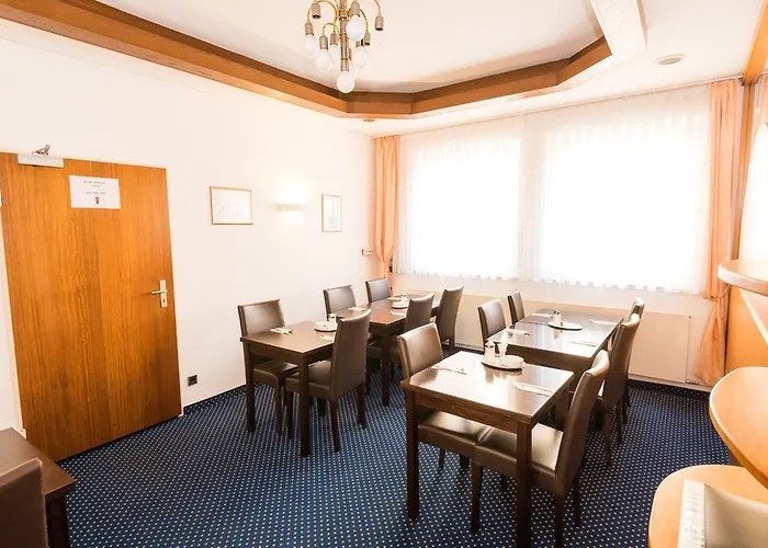 Am Friedensplatz Stuttgart