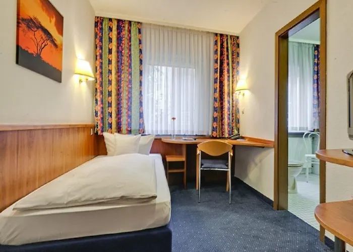 Hotel Am Friedensplatz Stuttgart